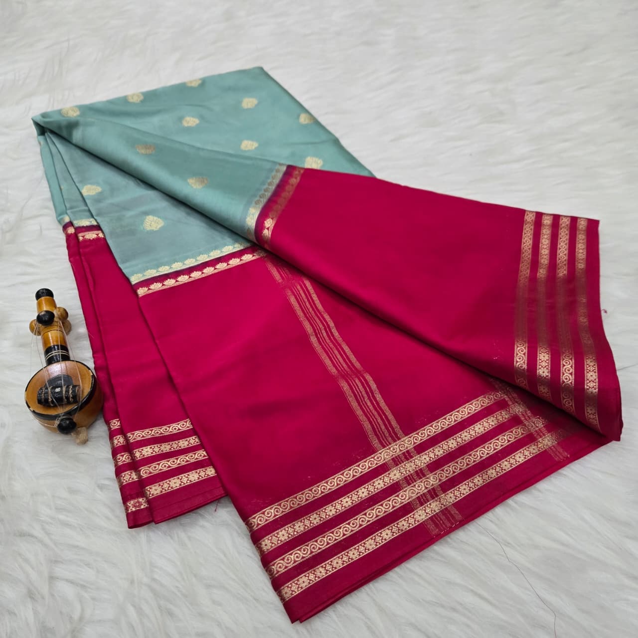 Contrast Blouse Semi Mysore Crepe Silk Cotton Saree